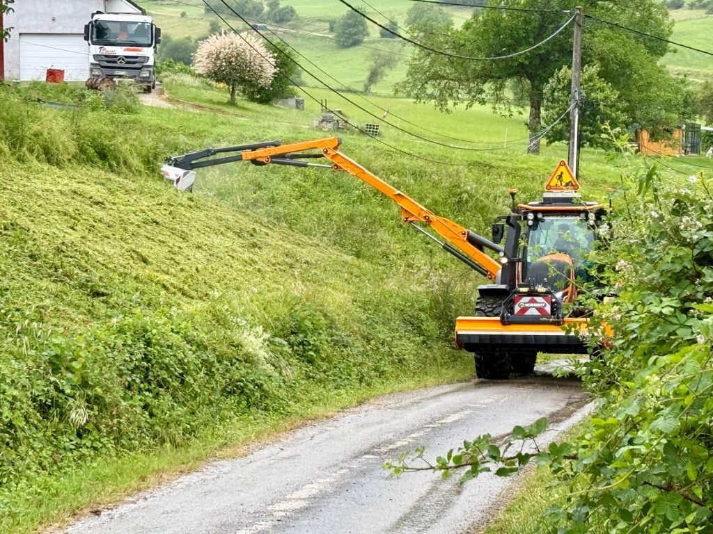 fauchage au rotor herbe 2